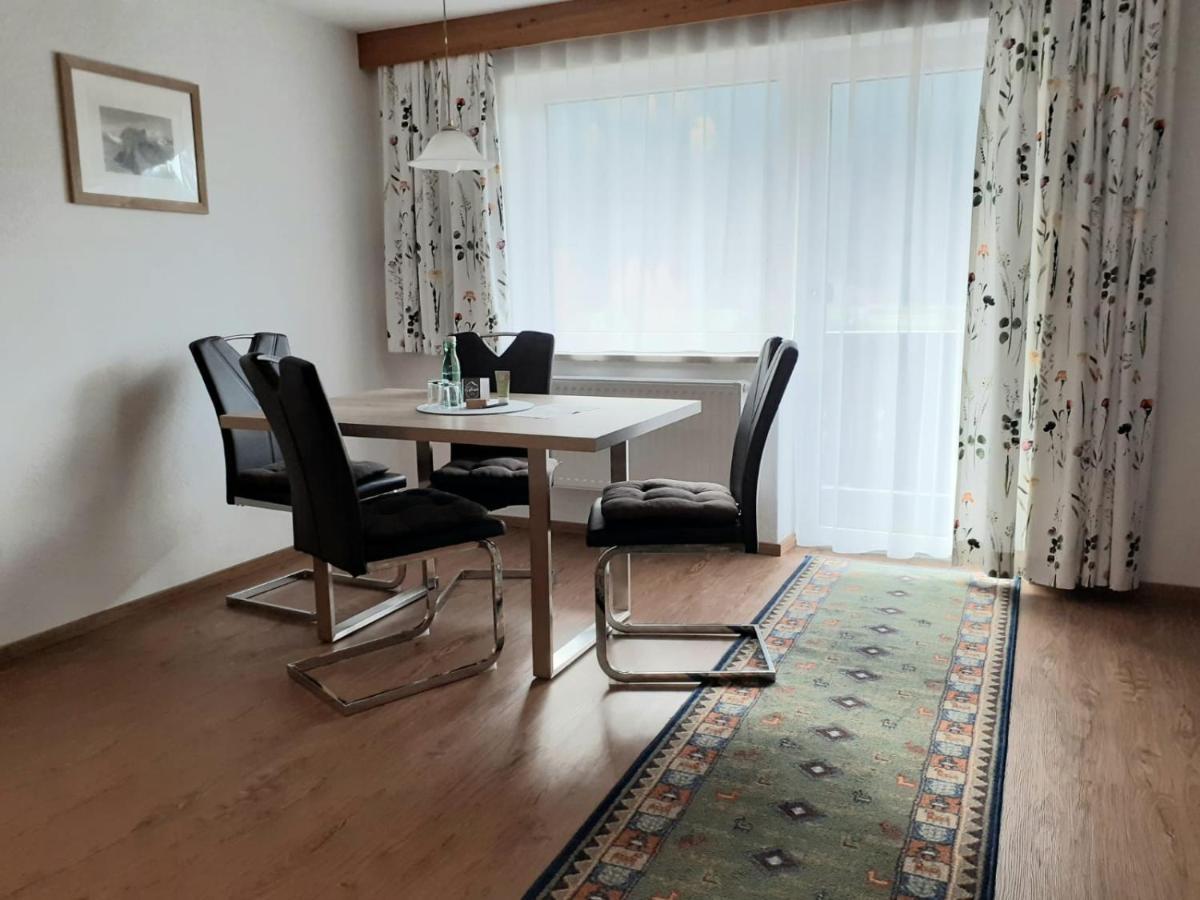Apart Landhaus Gstrein Oetz Buitenkant foto